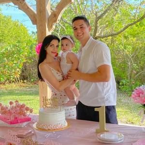 Meet your Posher, Camila